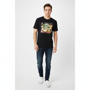 Star Wars 2XL Black Graphic Tee Mandalorian Grogu Baby On Board Pop Culture Sci-